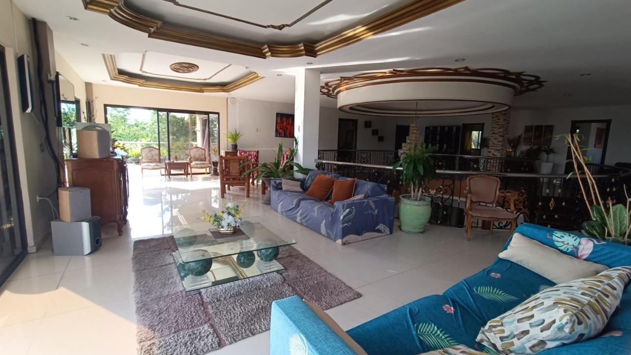 Verano Guesthouse Tagbilaran City Exterior photo